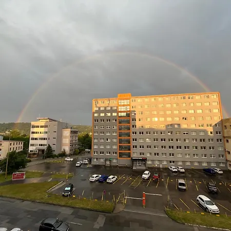 Daire Stylish In The Heart Of The Near Aupark And The Main Station