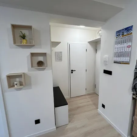 Apartment Stylish In The Heart Of The Near Aupark And The Main Station